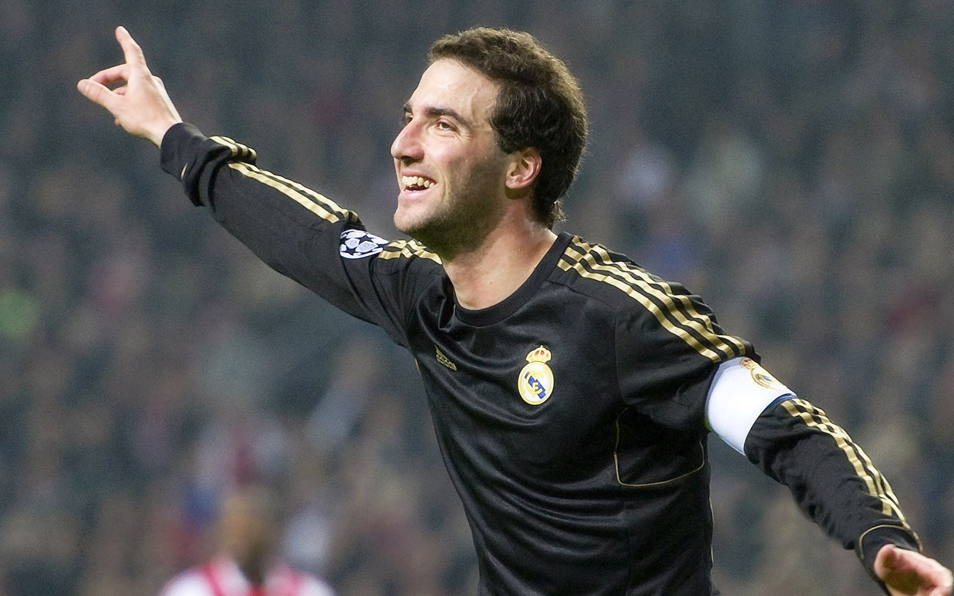 开云体育APP下载-【视频】墨西哥最后一分钟绝杀，网友：太离谱！，墨西哥城疑现连环杀手